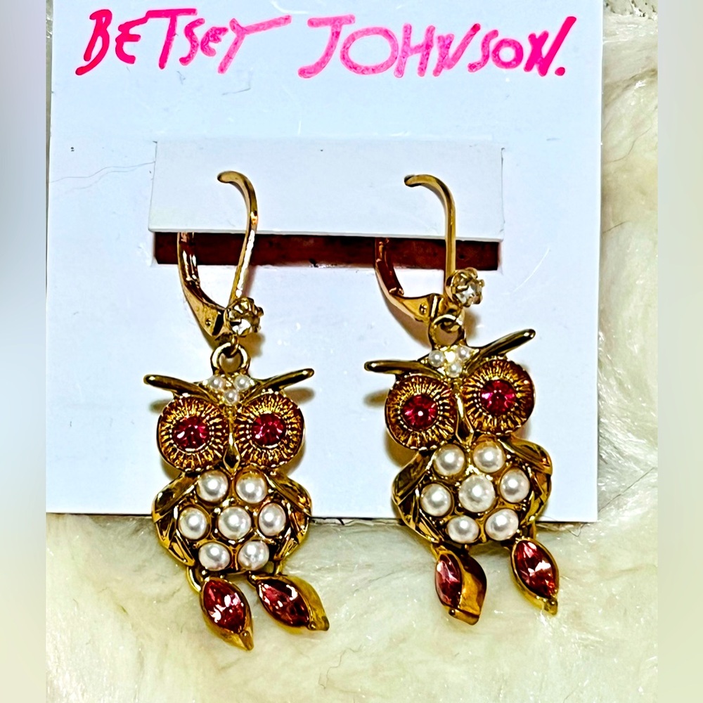 Betsy Johnson owl earrings NWT